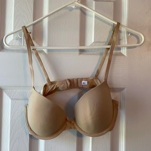 🌟Tan Bra WILL TAKE ANY OFFER🌟